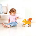 Дървена играчка за дърпане Катеричка, Hape