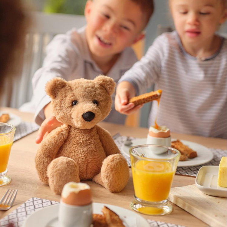 CHARLIE BEAR