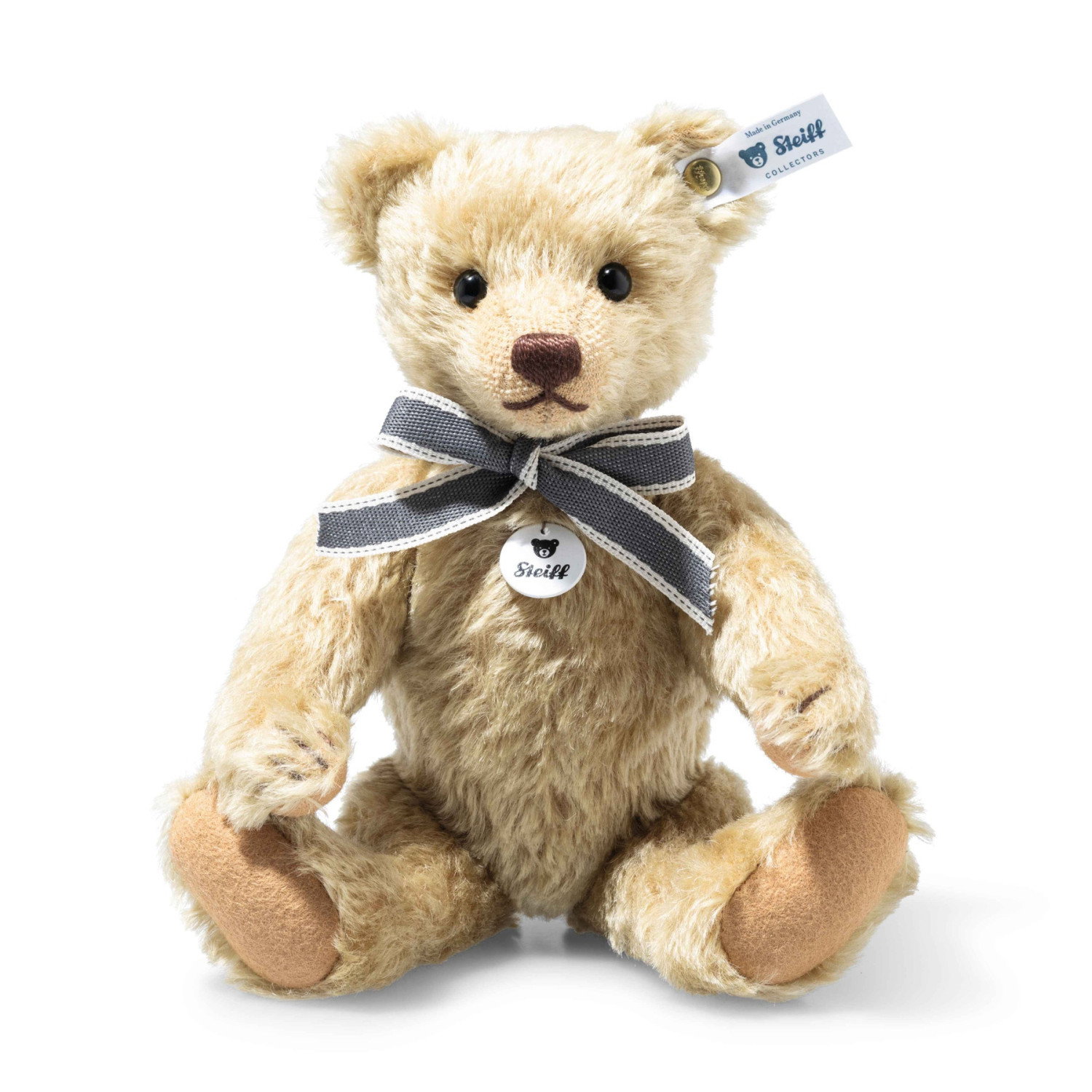 Classic Teddy bear
